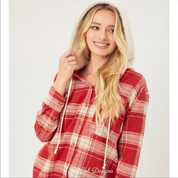 LAST ONE! Amazing! Red Plaid Hooded Flannel Button Down Shirt! - Picture 6 of 6